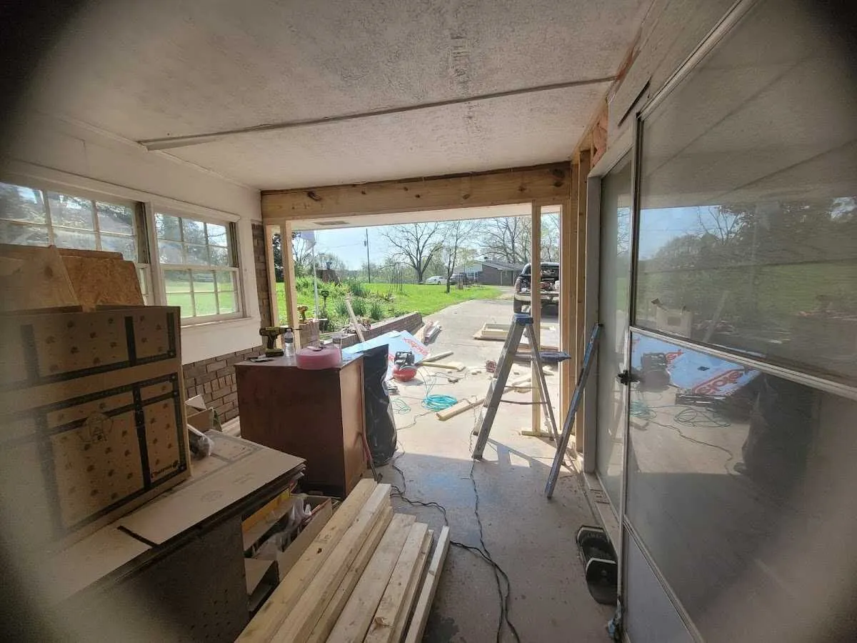 Air movers and dehumidifier for Water Mitigation Services in Ladera Heights